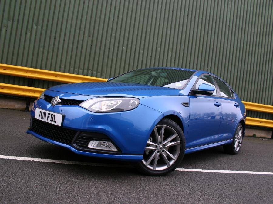  MG 6 GT 2011 года  (UK) (фото 10 из 13)